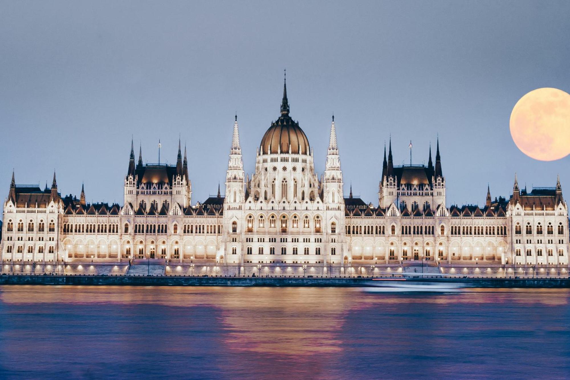 W33 - Prime Location - Comfortable Quality Apartments By Bqa Budapest Extérieur photo